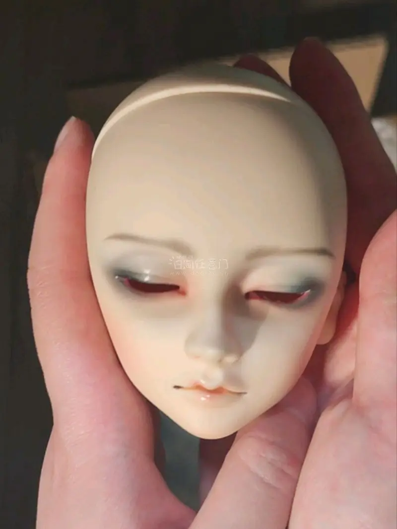 比起其他我用过的海淘app，挖煤姬切商品速度还是很快的，这次在mandarake和日拍上买了好价娃头，可惜竹蜻蜓plus用不了，寄ems被税了变得没那么好价了。基础打包还是可以的，两个娃头也没有碰撞受损。