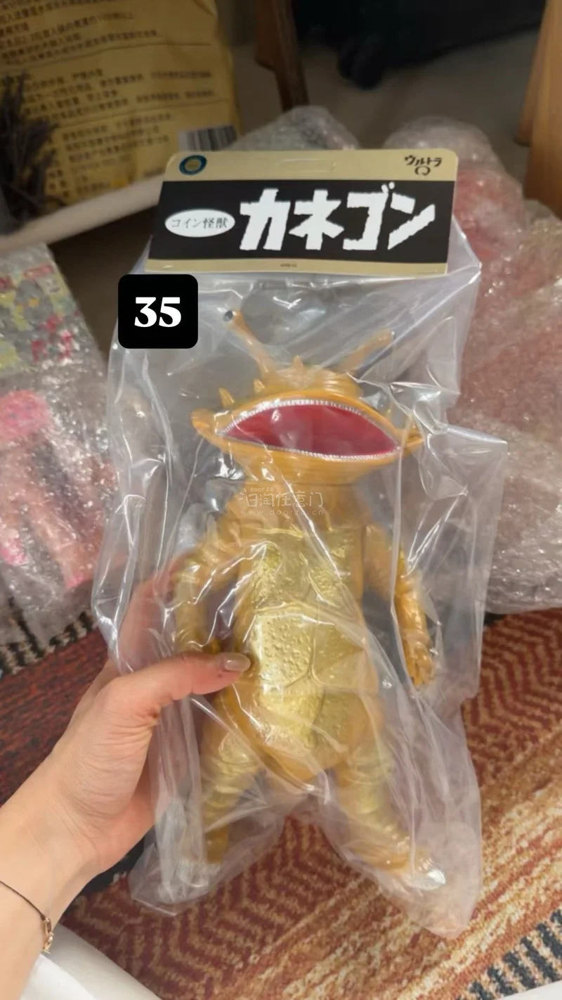 切煤开箱分享， 物品比较多，东西比较重。这次依旧选择的海运。时效还算不错的，18天就拿到了。箱子完好无破损， 内部打包的也很好，物品无损坏、无缺失，泡泡加固包装的很到位！非常给力，奈斯！奈斯！