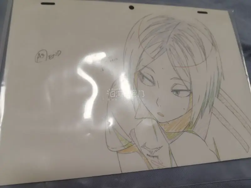 收到的时候就特别严实啊，图上那是我拆完之后的，没有一个是漏发错发的 真的特别感谢出物 完好无损 还加了一些支撑快递的泡沫，很顺利的就拿到了快递，非常感谢！！！