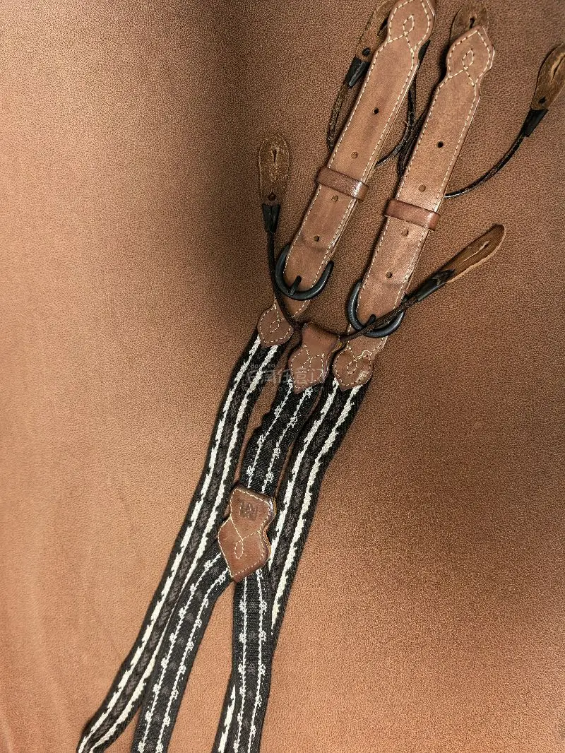 RRL的背带这条找了很久，终于得偿所愿，老货就是香，质感真的无敌。MFG休闲裤性价比不错，春秋天通勤很好，挖煤姬的效率还是很好的，继续关注