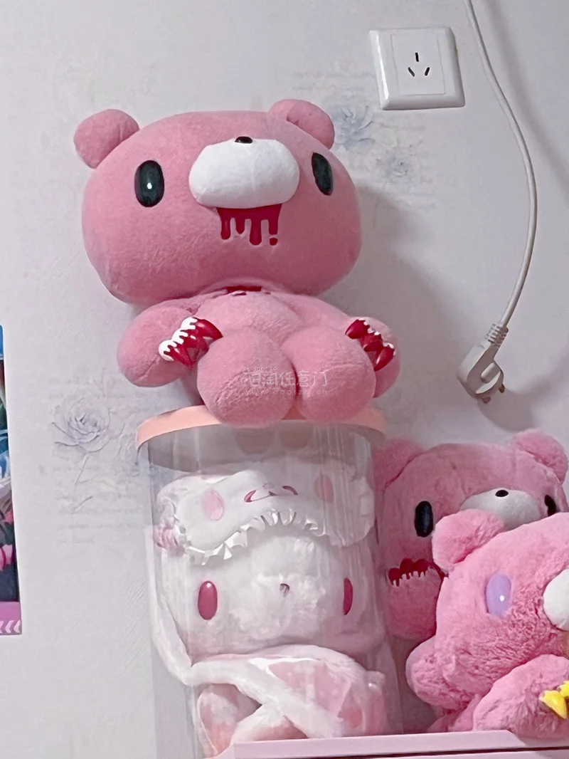 在挖煤姬搜索的时候看到了这一款樱花泛用兔 非常喜欢于是买下了！挖煤姬自动代买的速度很快立刻将拍下了非常令人安心?快递速率也很快差不多两三个星期就拿到手了～会继续使用挖煤姬的！