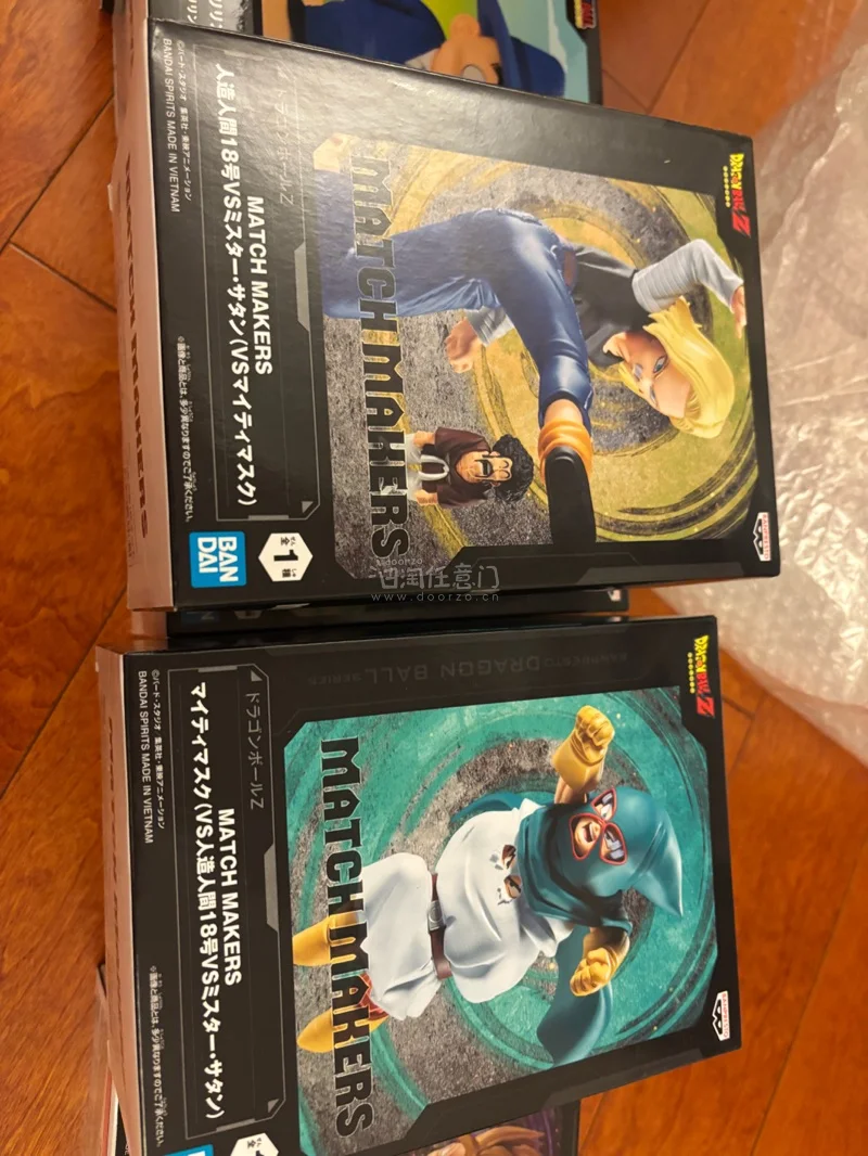 这次到手的有两套竞争对手系列的款式
都是龙珠人造人篇的 小悟饭对战沙鲁 18号对战悟天和特兰克斯的蒙面人 都是很经典的场面 