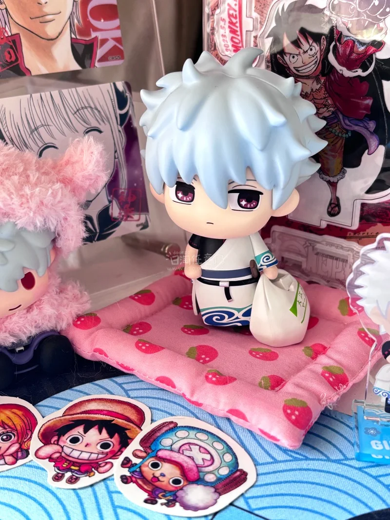 小银手办和路飞立牌分享