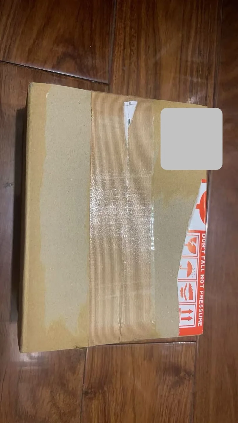 终于收到心心念念的鬼灭之刃周边啦！这次入手了柱展的实弥吧唧和不死川书初ver.亚克力立牌，实物颜值直接拉满！吧唧的印刷超清晰，色彩还原度超高，立牌的质感也很绝，细节满满，完全没有瑕疵。转运打包超用心，用气泡袋和硬纸盒层层保护，到手一点磕碰都没有，物流也比预期快很多，...