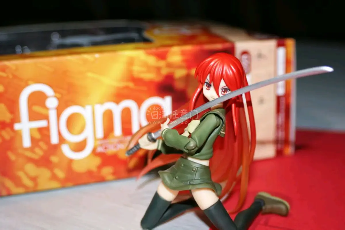 卖家包装非常细心，干净，整洁，发货很快，购物体验非常不错，东西也很干净美观，软件物流清晰迅速，附上手办照片几张，我为夏娜figma举大旗!