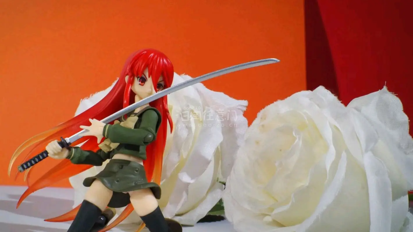 卖家包装非常细心，干净，整洁，发货很快，购物体验非常不错，东西也很干净美观，软件物流清晰迅速，附上手办照片几张，我为夏娜figma举大旗!