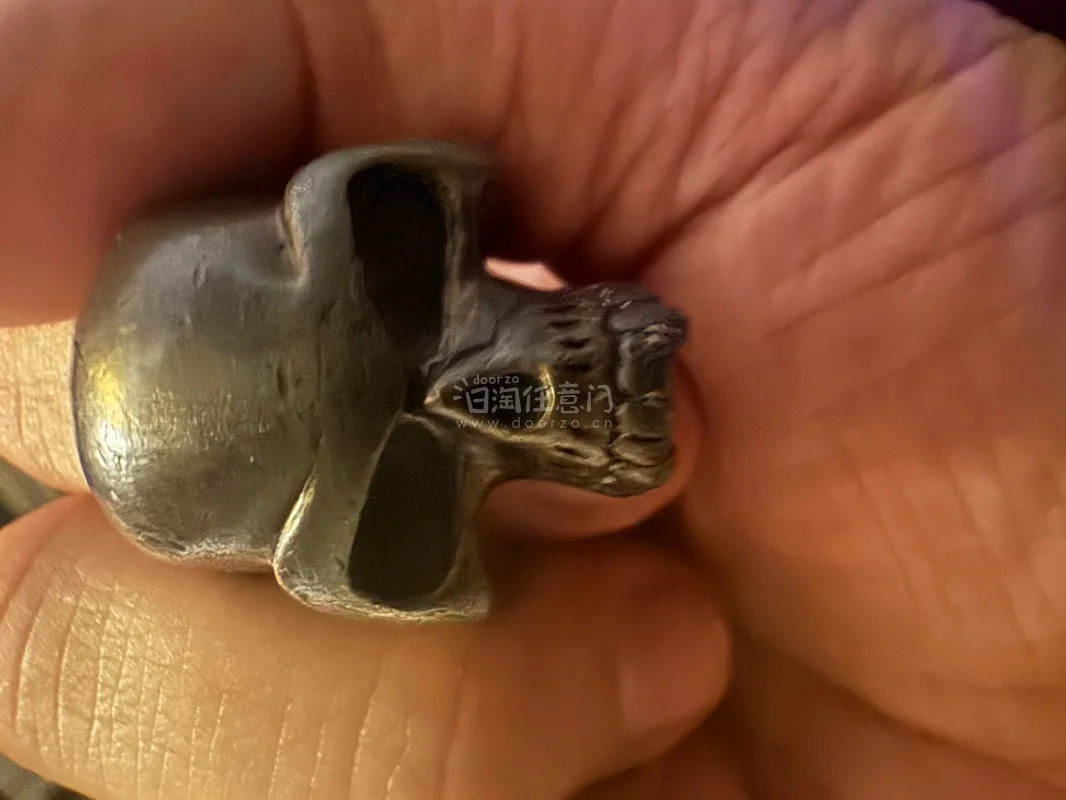 宝贝收到了，很惊喜，质量非常好，很满意的一次购物。我会继续回购的，店家值得信赖！真的很喜欢，完全超出期望值，发货速度非常快，包装非常仔细、严实，物流公司服务态度很好，运送速度很快，很满意的一次购物。一次买了好多东西?