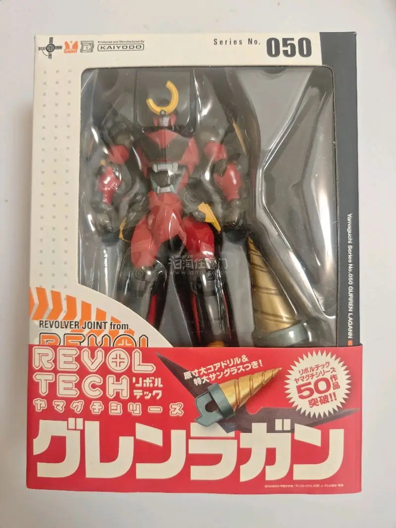 这次分享的是海洋堂转轮科技050天元突破，这款设计对比机设更加符合人体曲线，摆出的动作也很有张力，感谢日淘任意门让我买到了它