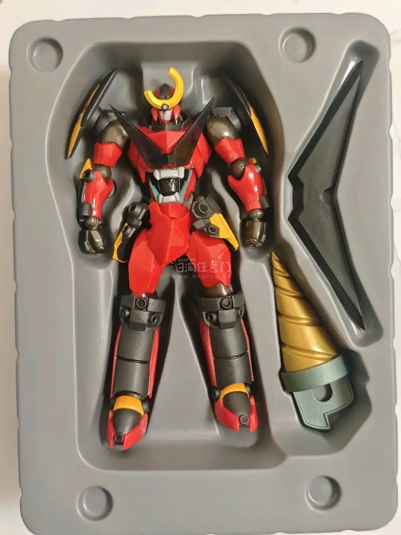 这次分享的是海洋堂转轮科技050天元突破，这款设计对比机设更加符合人体曲线，摆出的动作也很有张力，感谢日淘任意门让我买到了它