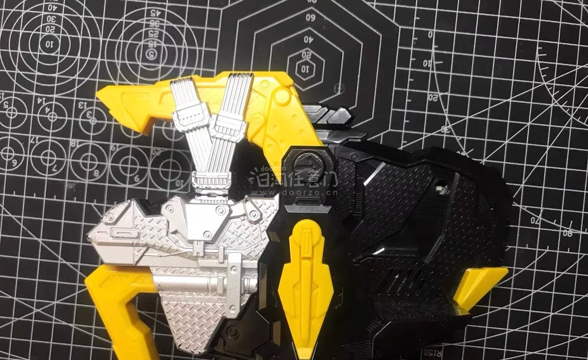 在国内难以淘到的有盒成色的假面骑士零一劫持腰带和怪人腰带们。在煤炉不仅轻松拿下还价格合适！使用一切正常还成色完美 