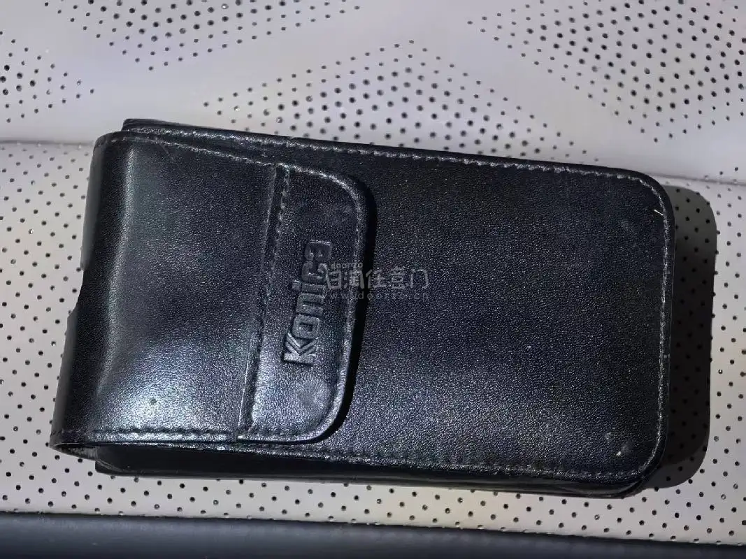 很棒，一直以为会特别慢，结果也一个月就到货，整体品相和描述一致，而且打包的很好，清关也顺畅，总体下来价格差不多但是成色会好点