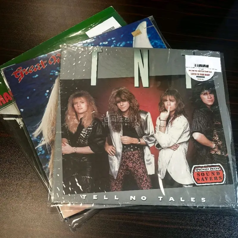 经典声音，永不过时！年轻时的鎏金岁月，买到的全是回忆，在任意门下单后，商品很快速地拍下，入库很及时，发货也非常快，宝贝到手的感觉非常愉悦，还会继续，还会选择任意门！
