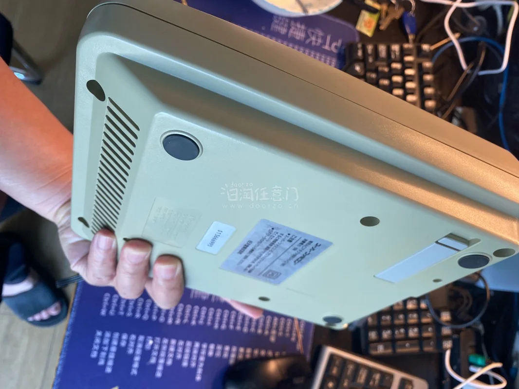 这是第三次海淘了，依然给力，淘了很多喜欢的宝贝，便宜的游戏机和卡带，还有配件，到货很快，包装依然给力，毫无破损，感谢挖煤姬这么好的平台。