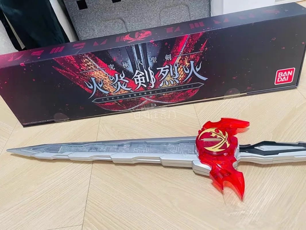 通过任意门以很满意的价格入手了假面骑士日版究极大圣剑套装，整体非常满意。商品包装扎实，外盒运输盒也完好无损，圣剑本体涂装精致，长度也很有带入感。任意门的下单流程简单，支付方式便捷。使用日本航空件方式邮递从日本发货到签收一共只用了不到一周，物流跟踪也很可以很详细的看到...