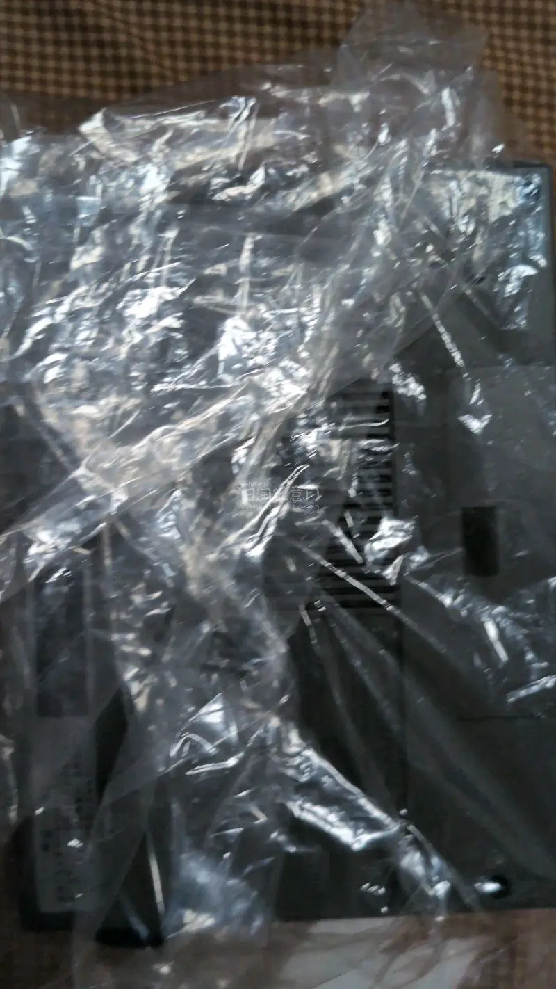 

再次购谷歌二代智能语音助手和昭和时朝日立收音机，没有损坏，功能正常，东西包装严实，语音助手原封未动。收音机功能正常,平台购物方便快捷，航空运及时给
力，还会继续购买支持，大力推荐任意门平台购物！