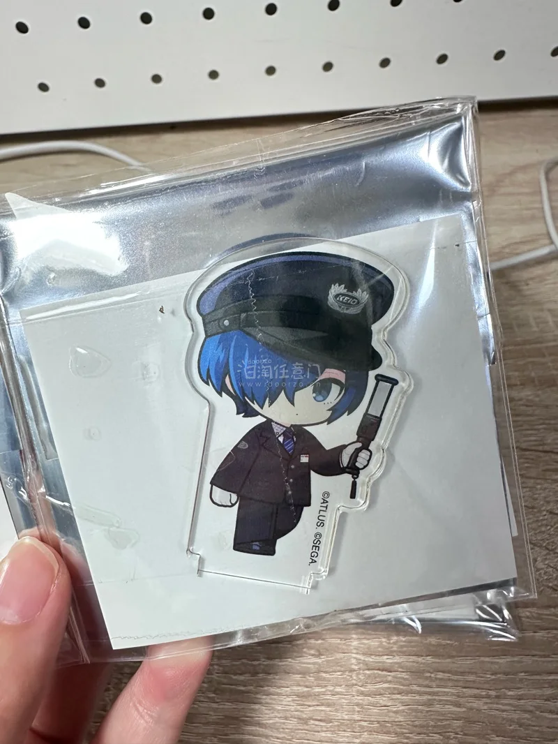 四月快乐切煤！挖到超爱的结城理京王Q版立牌?
Q版造型软萌精致，颜值在线，官谷质感绝了，线条干净上色通透，摆在桌面超治愈。
挖煤姬打包严实无损到手，日煤好价蹲到太幸福，物流稳、性价比拉满，P3厨狂喜！四月谷圈幸福感拉满～