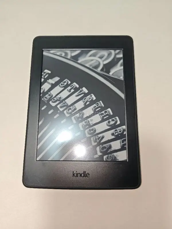 挖煤姬真的是个宝藏平台！首先优惠力度特别大，新人待遇很好，经常会赠送优惠券。而且经常有免手续费的活动，算下来比国内二手平台实惠。这次入手Kindle就用了优惠券，运费也省了一笔。平台的合单服务也很实用，90天免费存储期，想攒几件东西一起寄完全没问题。强烈推荐给想淘日...