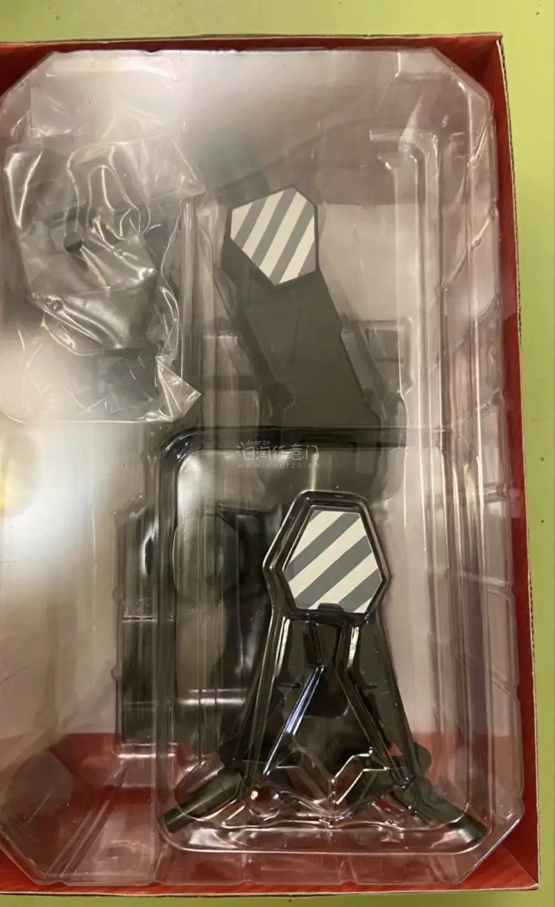 这次买了很多超时空要塞的玩具，任意门最近的打包非常猛啊，虽然箱子大了点但是到货感觉保护的很好，很棒的一次购物