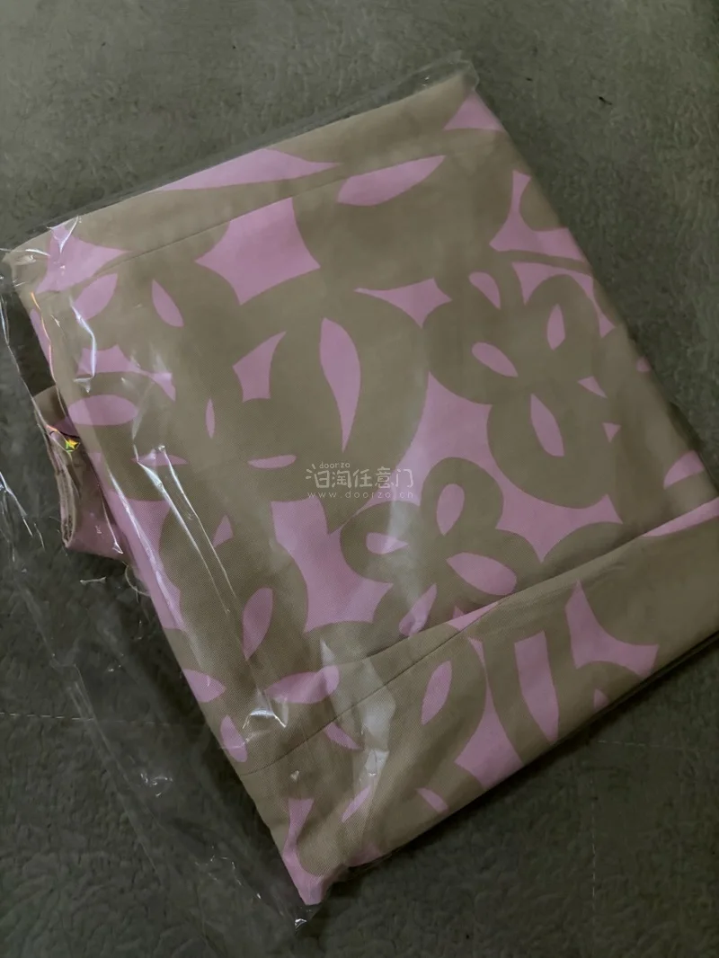 这次用挖煤姬epl路线海淘太顺利了！清关快，物流也稳，收到的东西都完好无损。
正好春天到了就，可以美美穿出去野餐踏青打卡！
