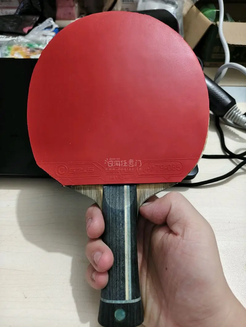 这次是第一次在挖煤机买乒乓球拍，通过快捷的搜索我很快就发现了许多宝藏球拍并且成功购买到了心仪的球拍，同时物流速度也可以。