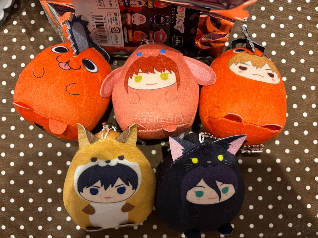 在骏河屋买了新品 价格很实惠 骏河屋的新品比在别的网站买要低 有时还有折扣 加上免手续费券很划算 在这买骏河屋的东西很方便