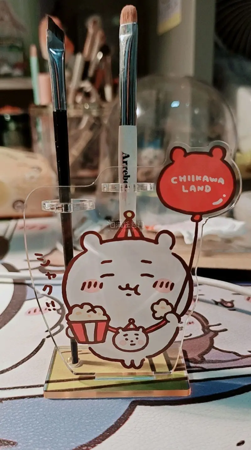 这次参加了煤炉拍卖，用比国内便宜很多的价格买到了三丽鸥立牌，还切到了很漂亮的吉伊游乐园大立牌！全新未拆，超值！另外也好价买到了之前一直想要，但是由于价格迟迟没有下手的吉伊娃包，以及只有在chiikawa park才能买到的乐园限定吉伊头箍，总的来说，这次体验感很好，...