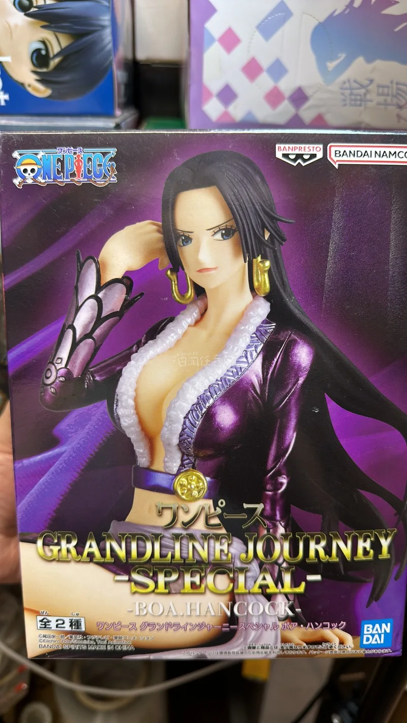 好久没有看漫画了，最近被朋友推荐了几部漫画看完意犹未尽，重新温习了一下老漫画还是很好看，就没忍住想买几个手办回来把玩一下，就是懒得拆箱子拖了很久，但是东西还是很不错，尤其是君麻吕经济实惠。