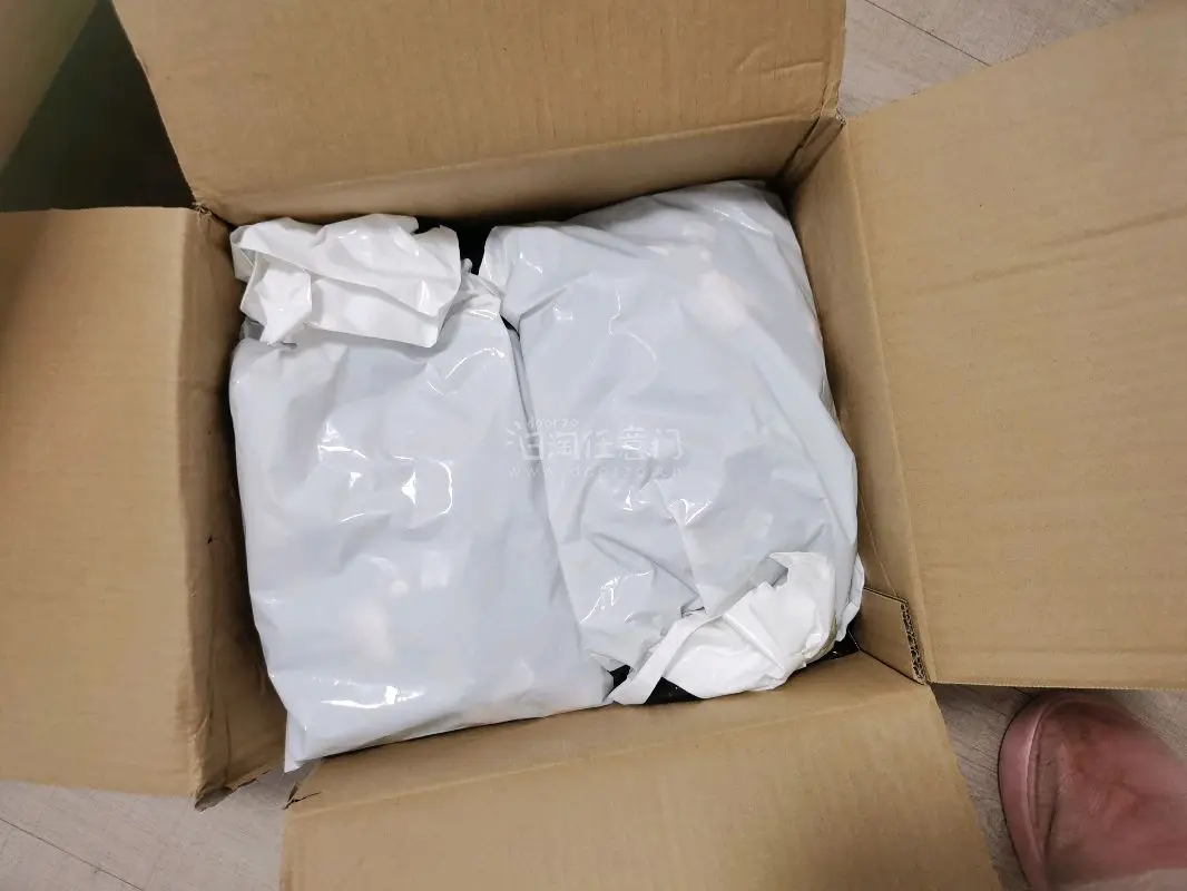 是在竹p还在的时候切的，点数很多，本来走ems担心被退运但是走竹p按体积重价格非常惊人。正好碰到竹蜻蜓专线升级也是美美走了竹专，按实重特别好，也是让我吃上升级福利了。