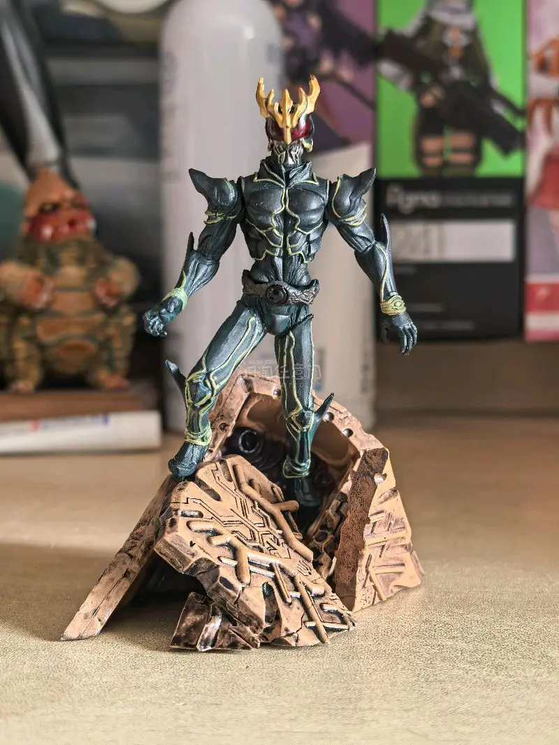 这次分享的是挖煤姬上买到的一些假面骑士玩具，包括sic空我、sic旧一号以及一个小匠魂究极空我，很精致很喜欢！挖煤姬使用方便，快递打包给力，用着一直很安心！