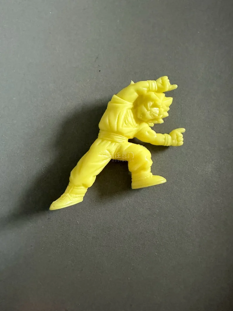 挖煤姬买的龙珠橡皮人，真的好喜欢，挖煤姬海淘分享，又是一次很棒的海淘体验，安全下车啦，没有任何问题，这次整体来说很棒，挖煤姬称重也没问题，经常会在各个平台和站点购物，骏河屋总能翻到一些好东西。雅虎闲置和煤炉也基本实现秒切，经常有优惠卷福利！整体合单和发货速度是最快的...