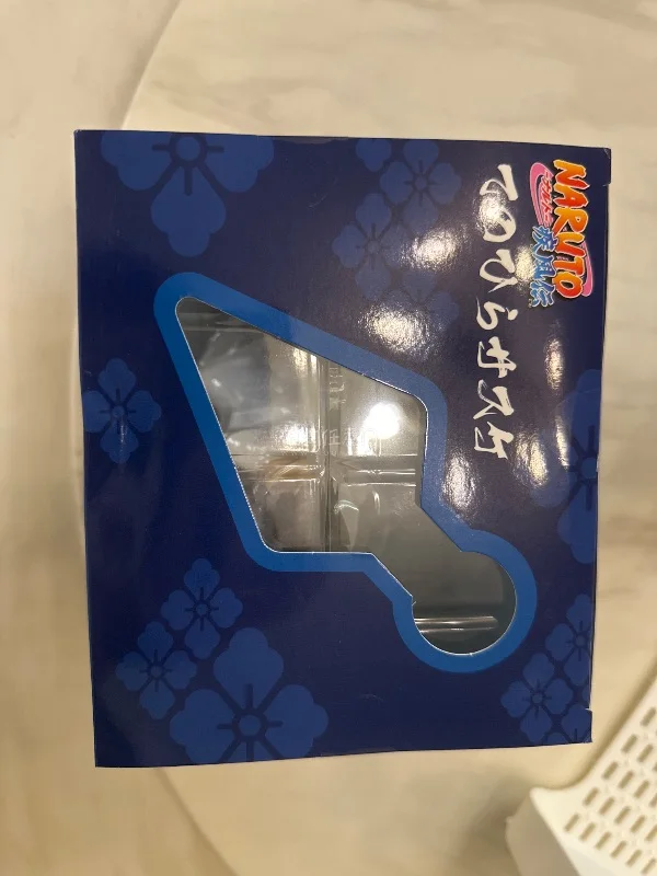 最近收到的纸箱都被快递压变形了，不过amiami价格很划算，所有券和国际运费加起来才三百出头，希望竹蜻蜓外包装改进的同时打包人员也细心点。