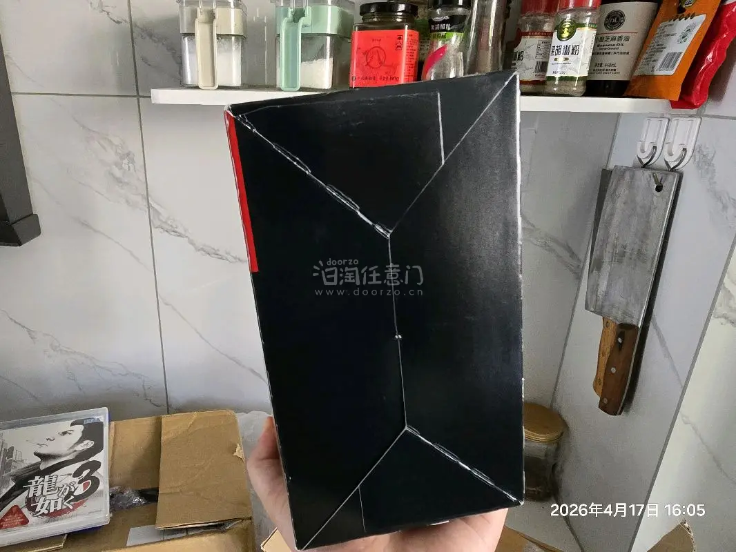 好评，新品，成色不错哦，颜色限定版本，红黑色，成色还是不错，还是开过机的，算是成色不错的了，收藏了。