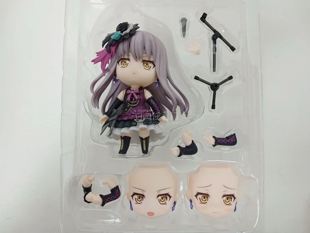 在挖煤姬完成了我的第一次切煤体验，过程比想象中顺利和轻松很多，在很多社交平台上看过很多壁垒贴和知识贴，让我切煤的时候十分紧张，但是从下单到收货基本都没有遇到太多的困难，十分顺利并且到手的粘土人实物也很好看，价格也很美丽，下次有机会会继续尝试切煤的。