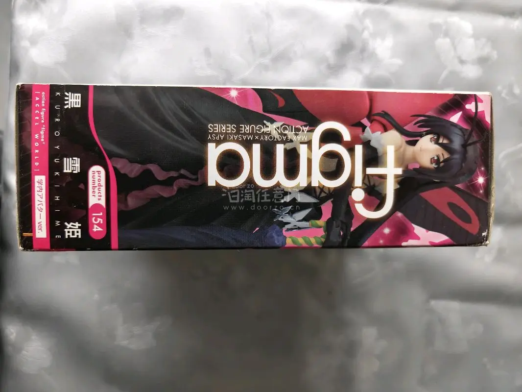 黑雪姬学姐的老物真的太少见了，加速世界可惜也是烂尾没有动画后续，以前追番的感觉一去不复返，买给自己的青春做个纪念。
