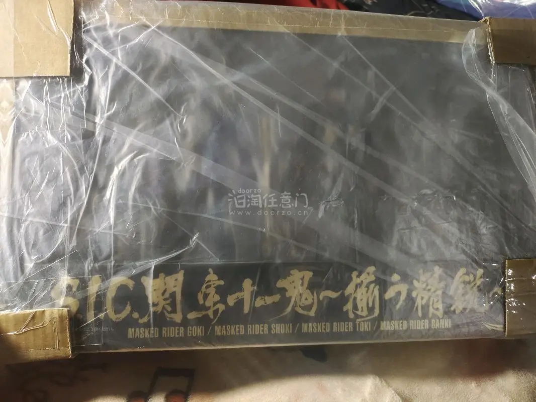 sic假面骑士响鬼Hibiki，关东十一鬼刚蛮斗胜，超帅420无敌好价爽飞，打包很好四角都有加固，快递很快，帅飞