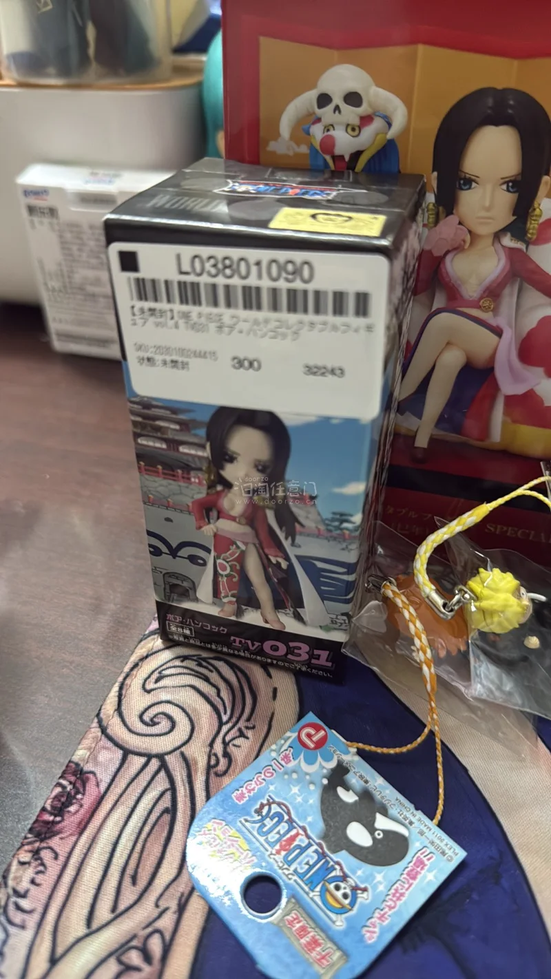 sp巳蛇女帝和wcftv4七武海女帝get，很开心买到了全新的景品，状态很好。挖煤姬真的很方便，选择多、品种多