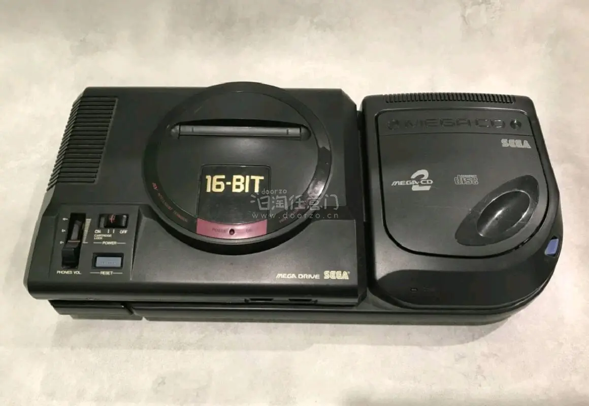 终于在任意门淘到心仪的中古主机，箱说全成色如新，品相超出预期。平台操作简单，合箱省钱，打包专业，运输安全放心。日版原装正品，功能完美，性价比拉满。对于怀旧玩家太友好，安全下车，强烈推荐！