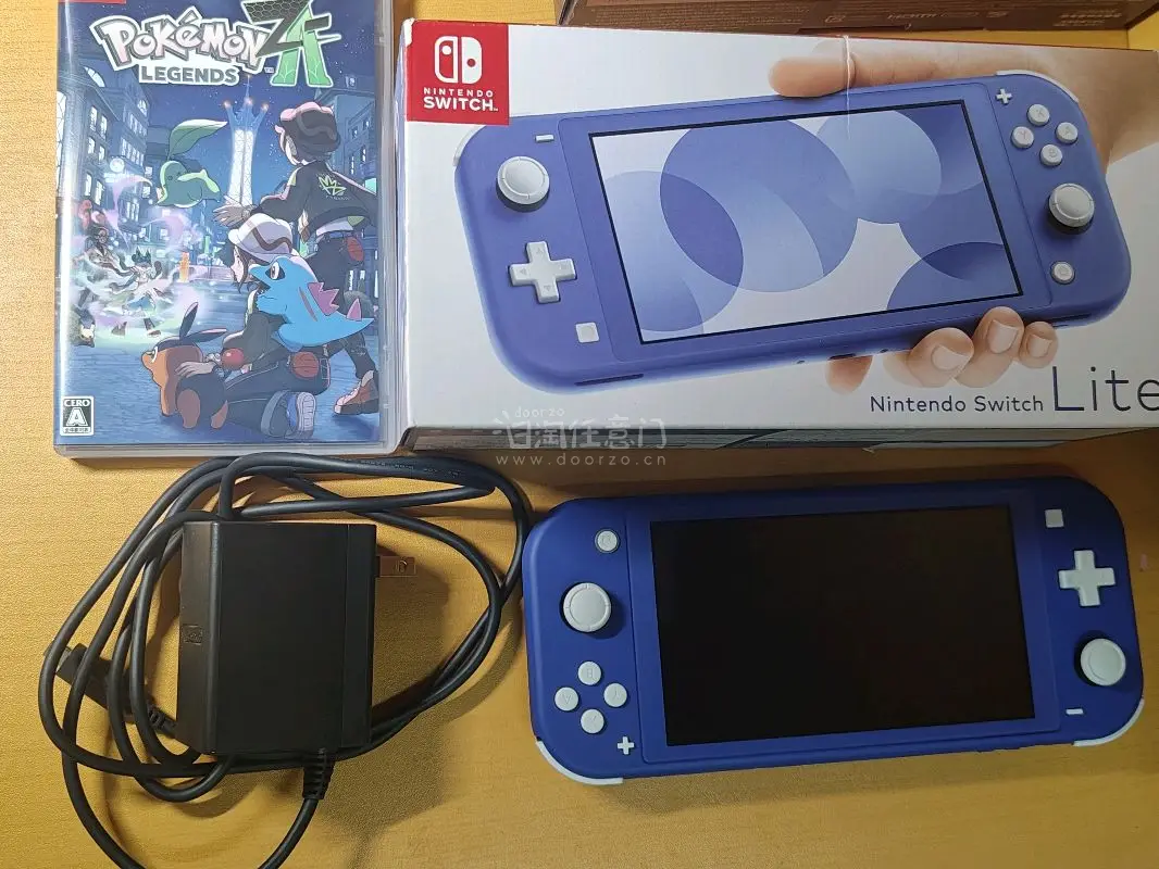 用挖煤姬切了台switchlite,颜色是很漂亮的蓝色。机器是和一张宝可梦za卡带一起切的。因为是和其他物品一起合单发货的，所以选择了海运。海运二十多天就到了，比我预想中快很多。打包也很好，物品都顺利到了，没有任何损坏，是很好的购物体验