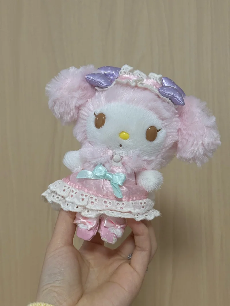 今日份快乐是挖煤姬给的！心心念念的紫女仆美乐蒂小宝贝已经到家啦，特别难收集的娃娃超级治愈，包装很严实，物流也给力。