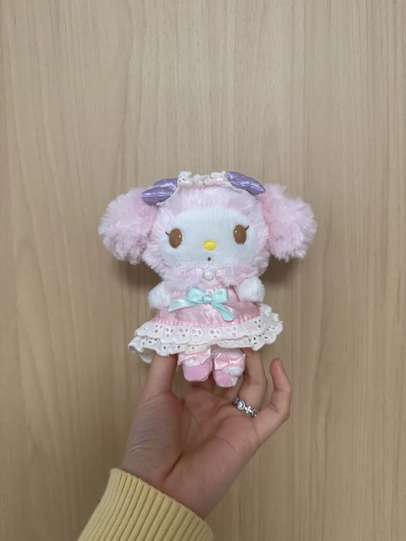 今日份快乐是挖煤姬给的！心心念念的紫女仆美乐蒂小宝贝已经到家啦，特别难收集的娃娃超级治愈，包装很严实，物流也给力。