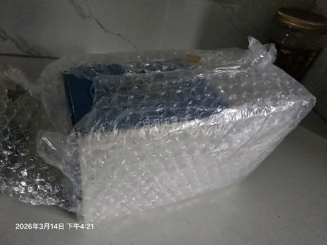 好评，新品，20多年的东西，很完美的，贴膜也算新品吧，拆封未使用，很可以了，psp就没拆封照了，功能也测试咯，没问题。