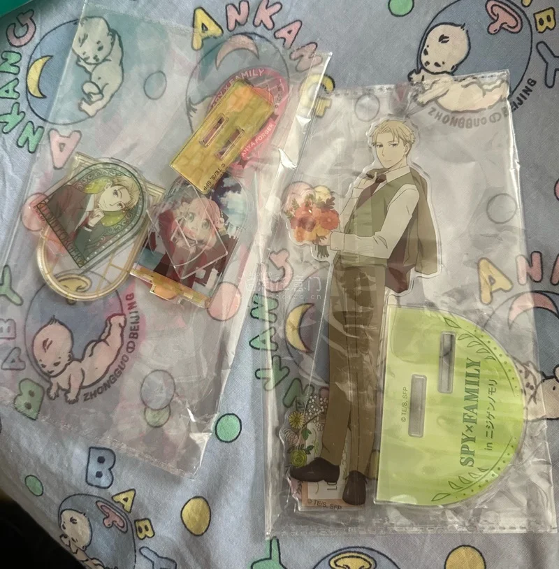 切煤速度：感觉真的蛮快的 最快好像十几秒就可以了 很适合抢好价 有的时候能有意外收获！点赞～
包装：挺不错的 樱花妹也包得很安心 平台打包也不错 箱子也比较结实 感谢～
商品：很喜欢！谷子和立牌还有明信片之类的都特别特别好看 收到之后特别开心！
物流：竹蜻蜓也很快的...