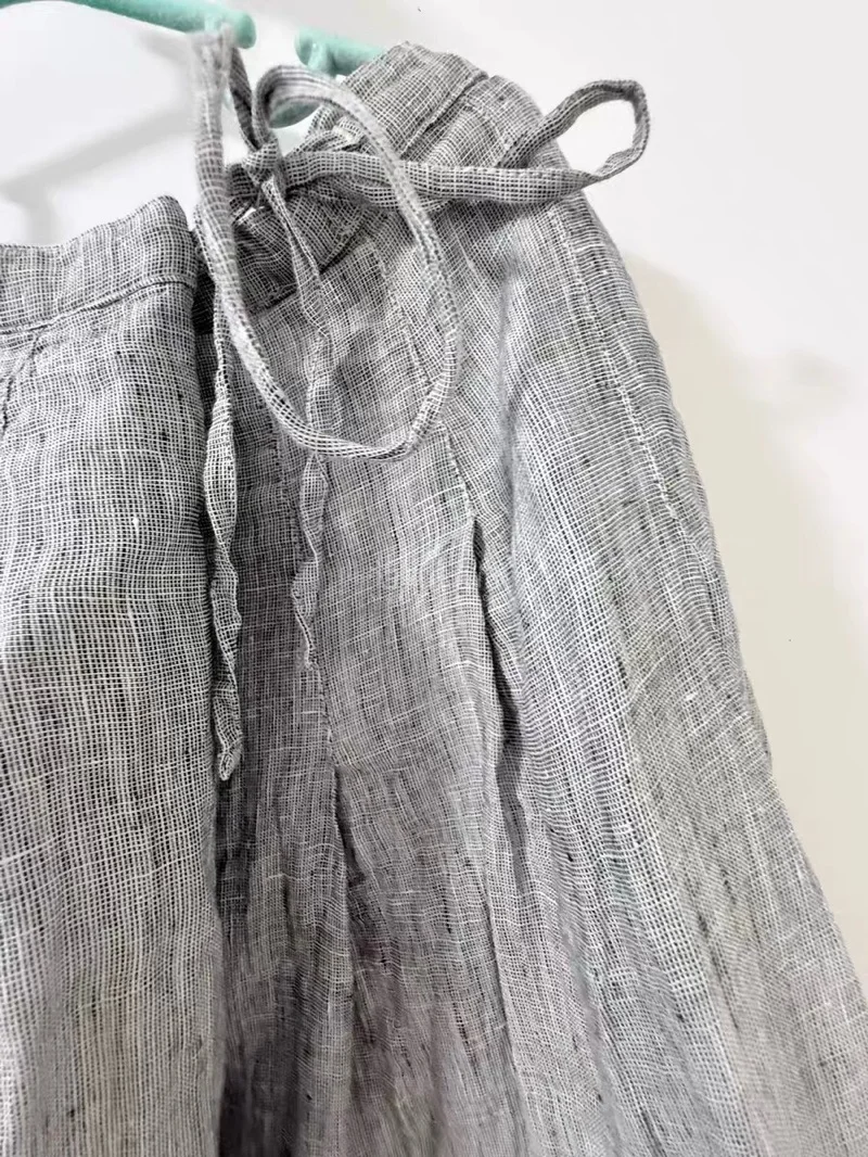 很愉快的购物体验～裙子非常美丽，物流也很快，每到一个地点都会更新，到国内也会联系上门。不多说了，请欣赏美美的NS全麻料裙子返图～