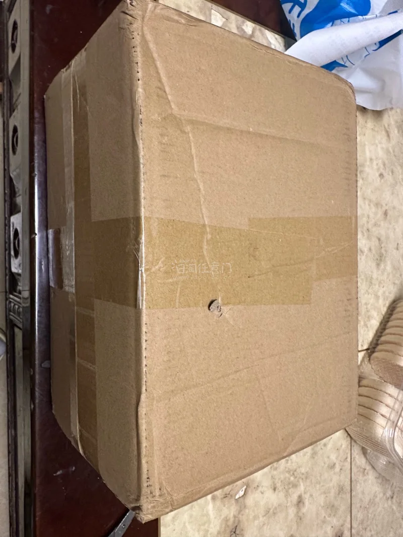 这个路线对于喜欢买碟的人来说简直就是福音，以前买碟都走ems这种，但是cd多的时候走ems太贵了，走海运又太慢了。但只要贵一点的cd走普竹就要交税，echo真的是非常划算了。而且包装也很好，目前收到的echo还没有遇到特别严重的箱子破损或者cd盒有损，很安心的说。速...