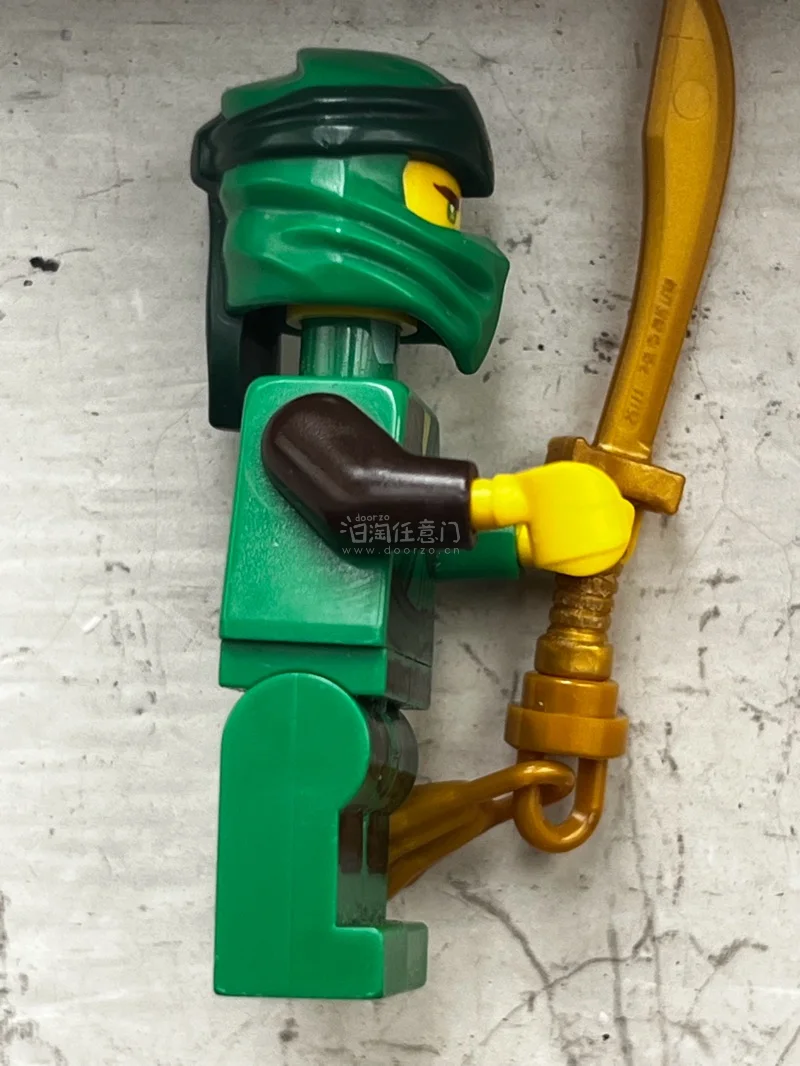 乐高购物分享实物比图片还好看，质感绝了，细节处理得很到位。发货速度快，物流给力，这次购物体验满分！
