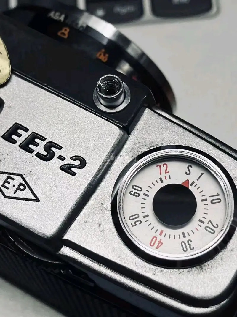 第一次在挖煤姬购入的胶片相机大成功，于是想再入一台能拍更多的半格胶片机。
很幸运地从个人卖家那里挖到了平价且品质非常好的半格胶片相机。
由于没有电池限制，物流我选择的是航空运输方式，从下单到拿到手大概是8天左右。非常快速，并且还退还了部分运费差价ദ്ദി˶ｰ̀֊ｰ́...