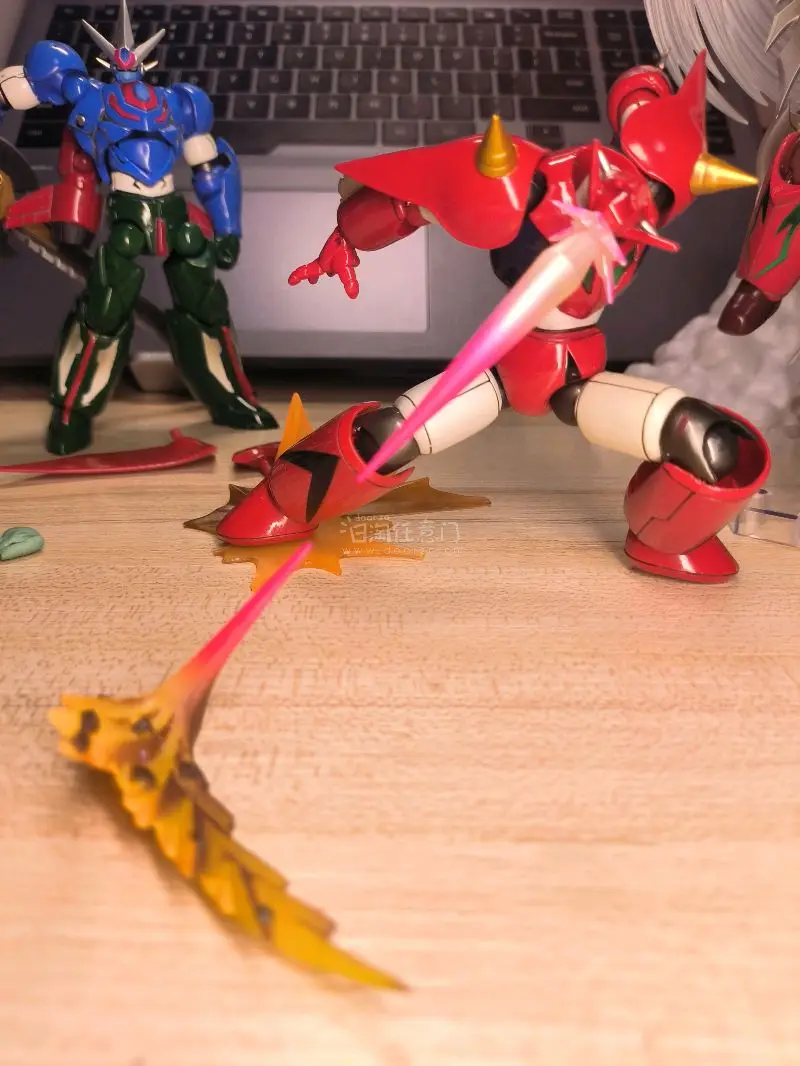 海洋堂转轮科技山口式 真盖塔世界最后之日 盖塔龙 全新未拆封，海洋堂正版，可动性非常好，价格合适，性价比很高，非常好玩，关节紧实