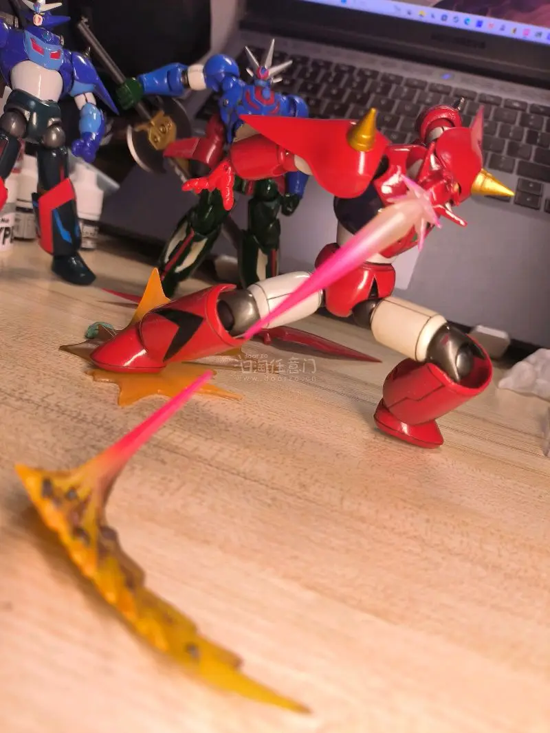 海洋堂转轮科技山口式 真盖塔世界最后之日 盖塔龙 全新未拆封，海洋堂正版，可动性非常好，价格合适，性价比很高，非常好玩，关节紧实