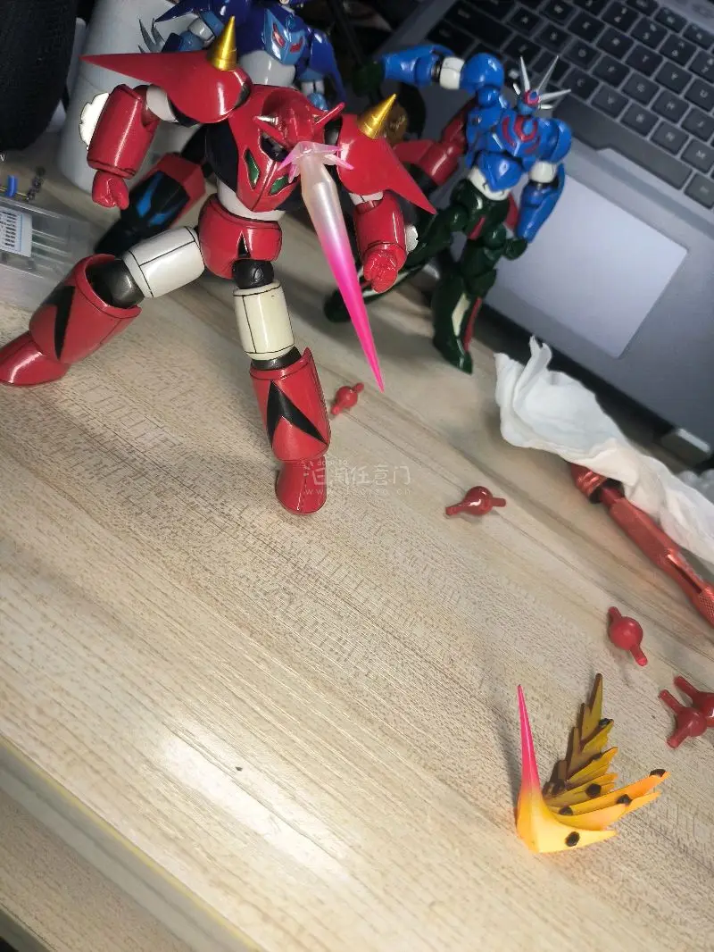 海洋堂转轮科技山口式 真盖塔世界最后之日 盖塔龙 全新未拆封，海洋堂正版，可动性非常好，价格合适，性价比很高，非常好玩，关节紧实