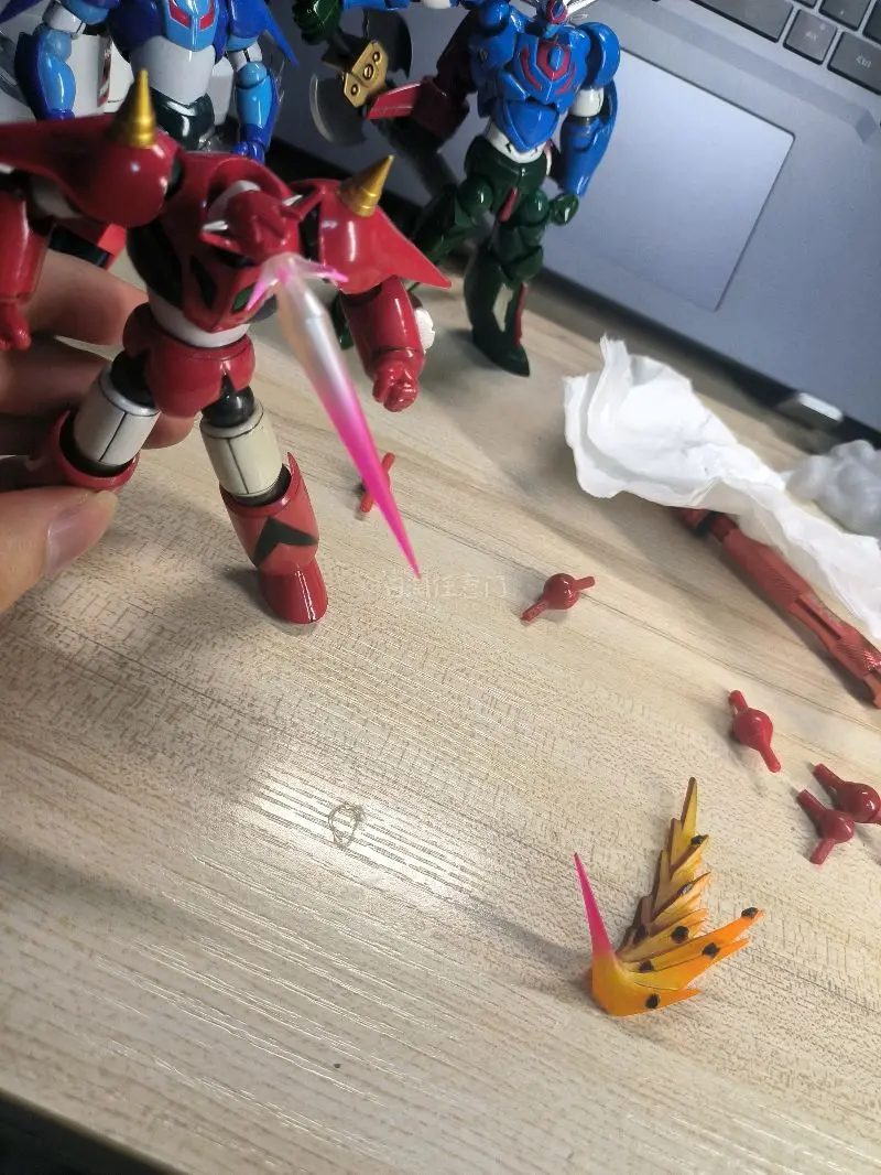 海洋堂转轮科技山口式 真盖塔世界最后之日 盖塔龙 全新未拆封，海洋堂正版，可动性非常好，价格合适，性价比很高，非常好玩，关节紧实